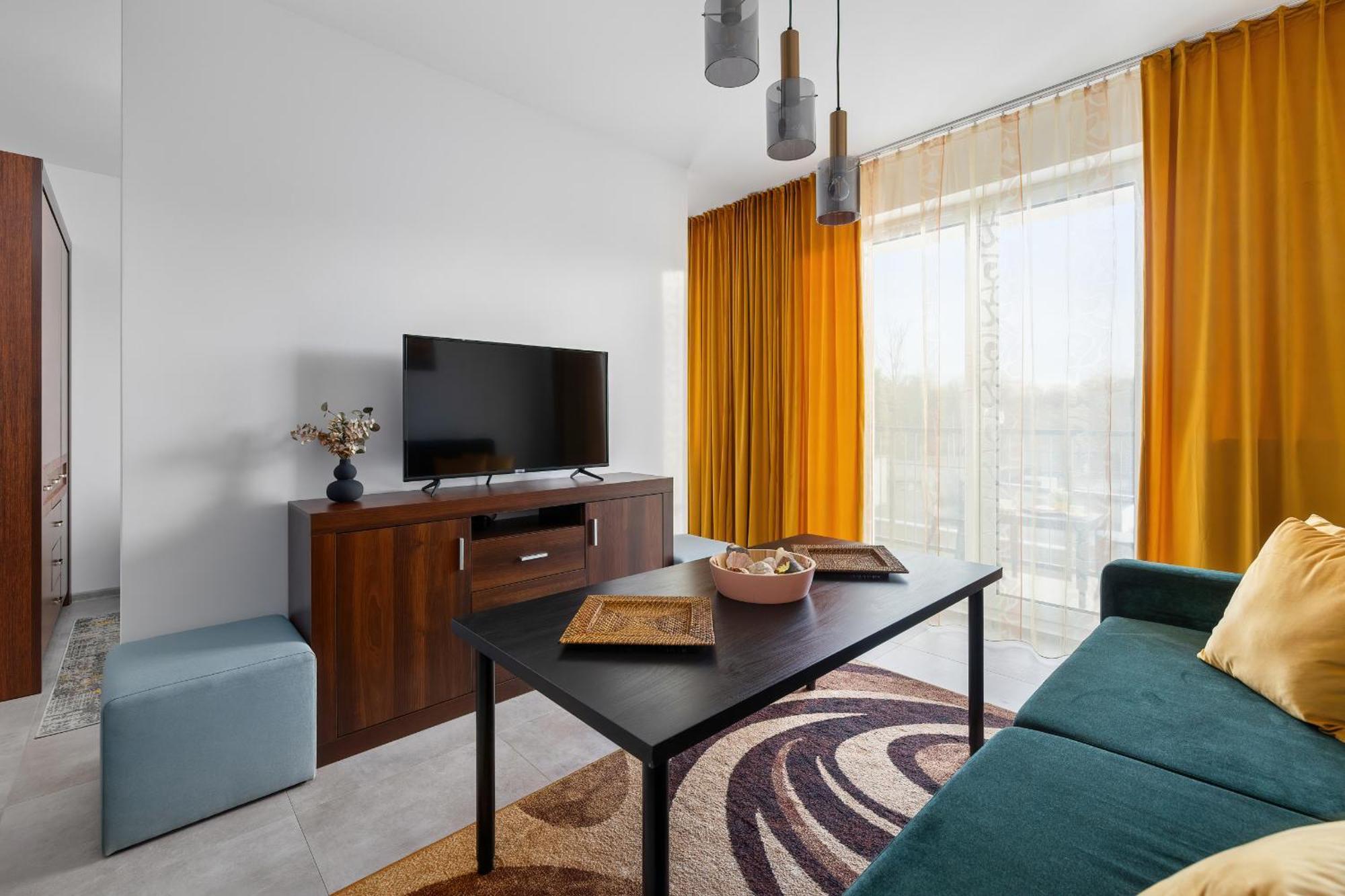 Apartment Unique Kampat With Balcony For 4 Guests By Renters Swinoujscie